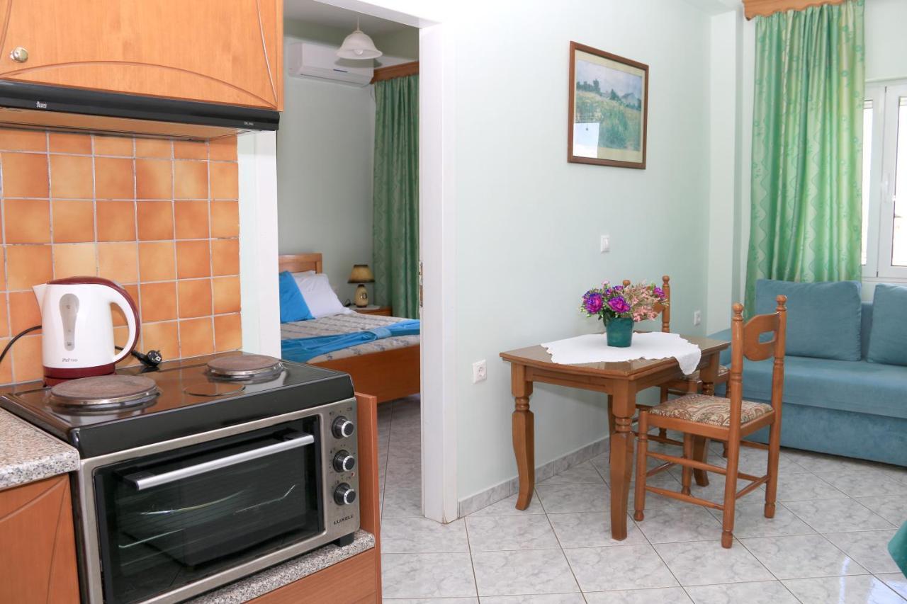 Isabela Apartments Sarandë Exterior foto