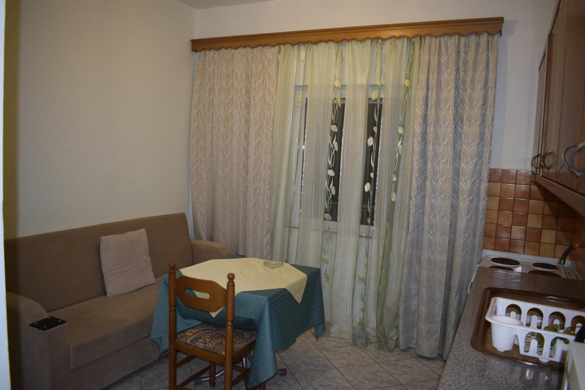 Isabela Apartments Sarandë Exterior foto